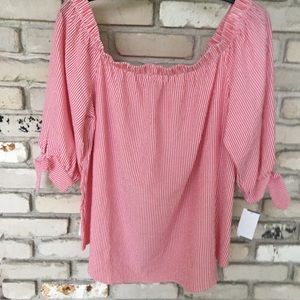 Women Moa moa red stripe summer top.         Nwt